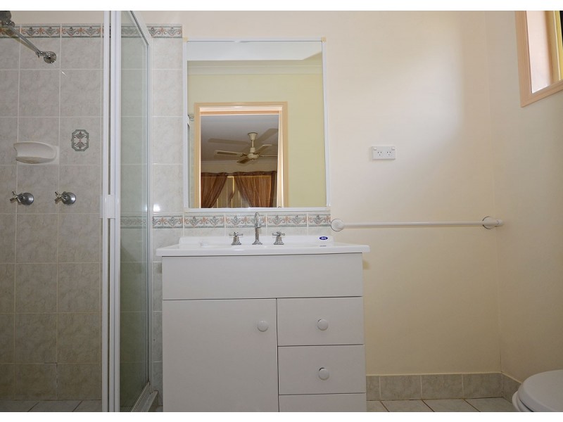 12 Oriole Court, Eli Waters QLD 4655