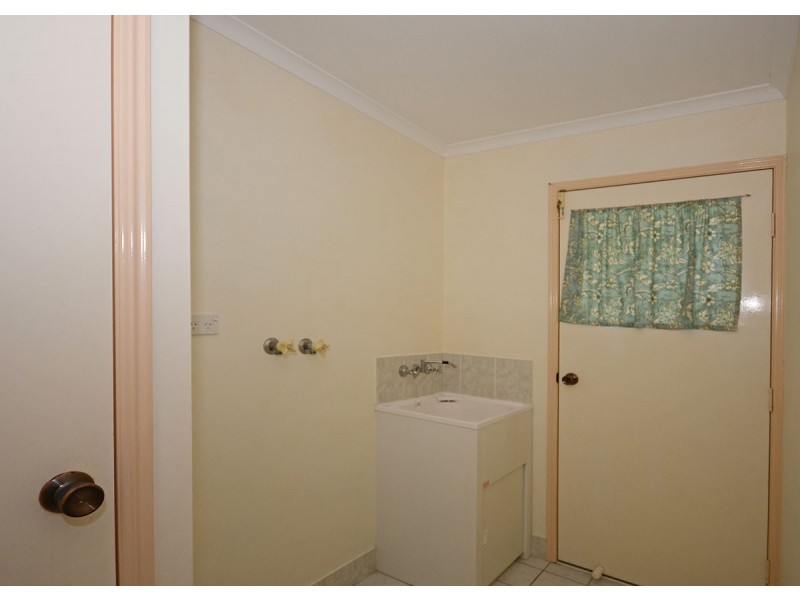 12 Oriole Court, Eli Waters QLD 4655