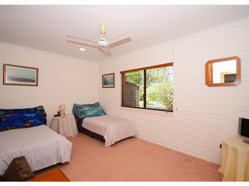 10 Palera Court, Point Vernon QLD 4655