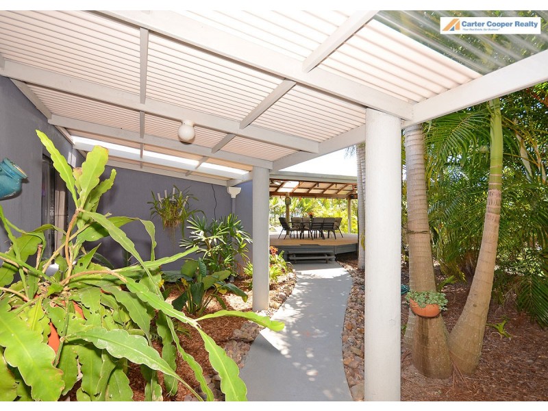 369 Doolong South Road, Nikenbah QLD 4655