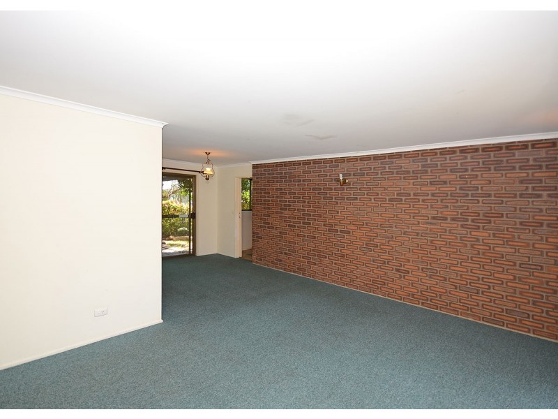 15 Maryanne Court, Point Vernon QLD 4655