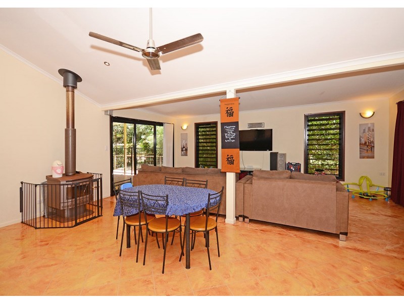 10 Paroo Court, Dundowran Beach QLD 4655