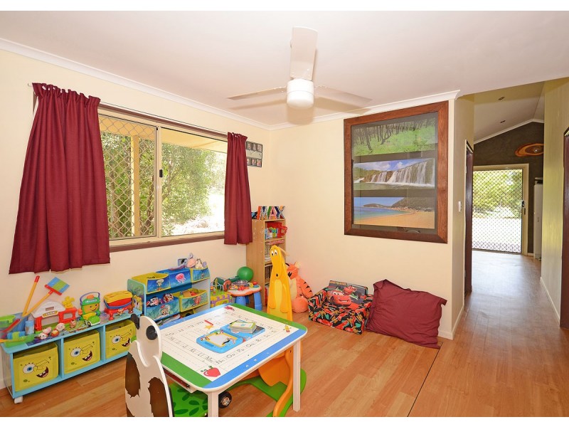 10 Paroo Court, Dundowran Beach QLD 4655