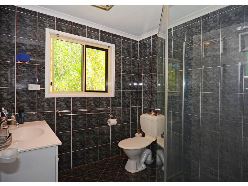 10 Paroo Court, Dundowran Beach QLD 4655