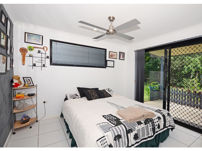 10 Paroo Court, Dundowran Beach QLD 4655