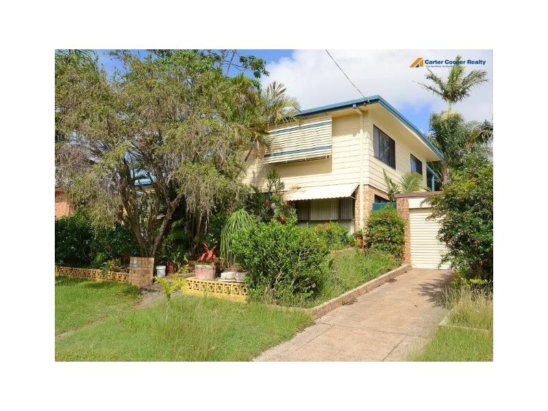 9 Barry Street, Torquay QLD 4655