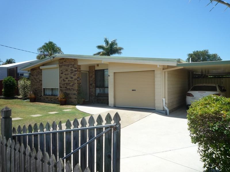 19 Caddy Avenue, Urraween QLD 4655