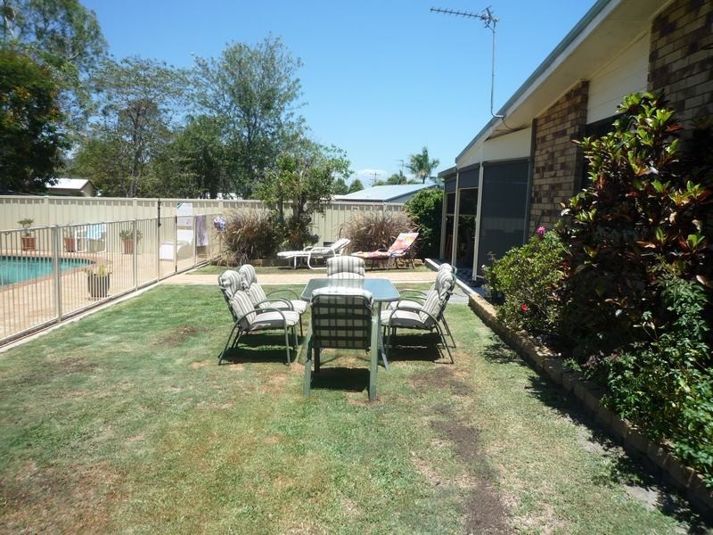 19 Caddy Avenue, Urraween QLD 4655