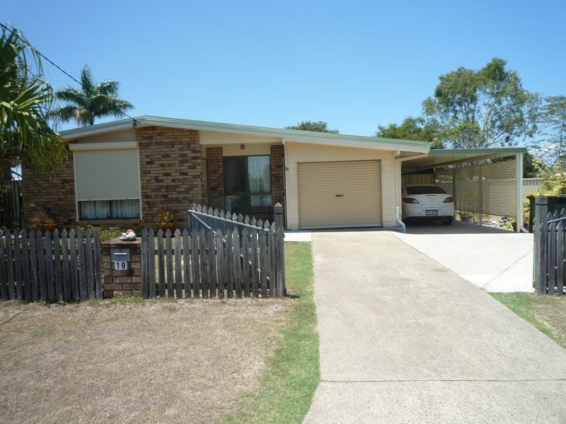 19 Caddy Avenue, Urraween QLD 4655