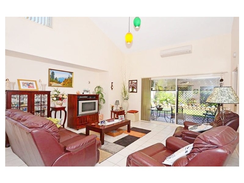 115-34 Elizabeth Street, Urangan QLD 4655