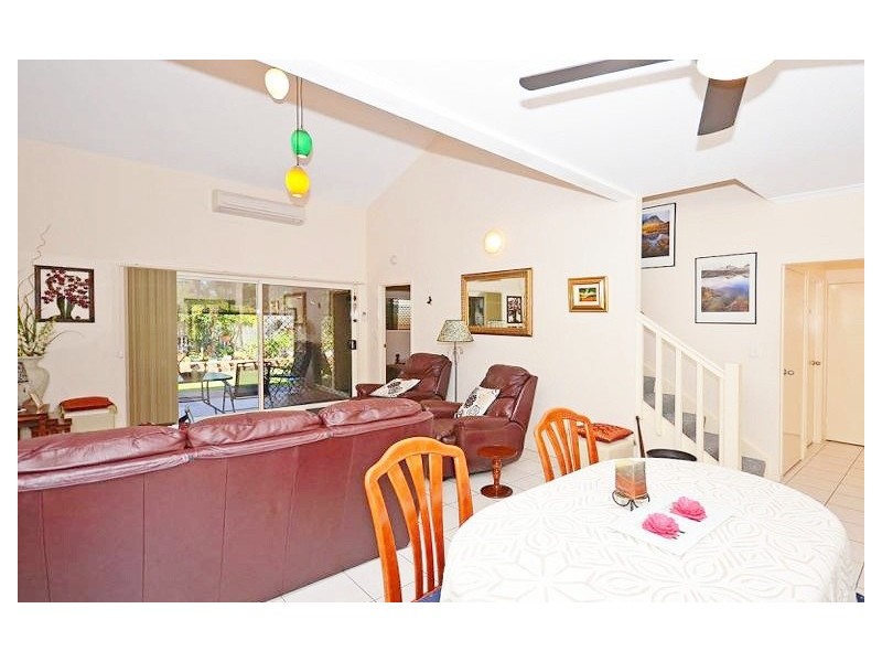 115-34 Elizabeth Street, Urangan QLD 4655