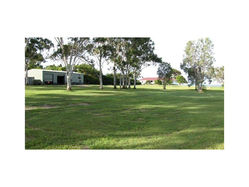 52 Francis Avenue, Booral QLD 4655