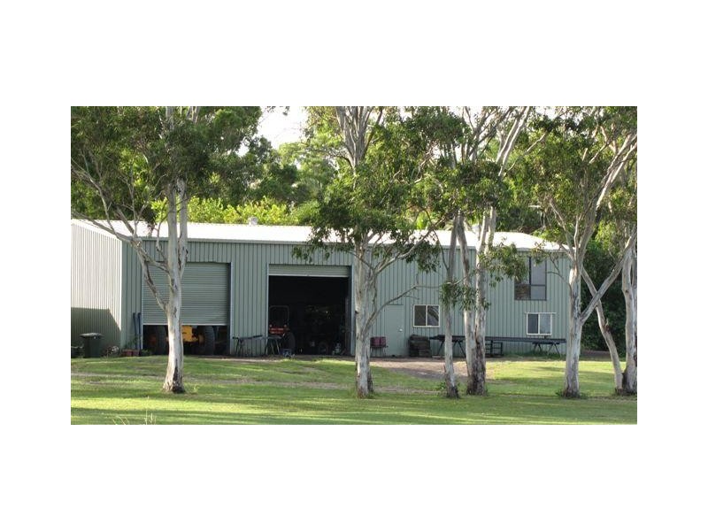 52 Francis Avenue, Booral QLD 4655