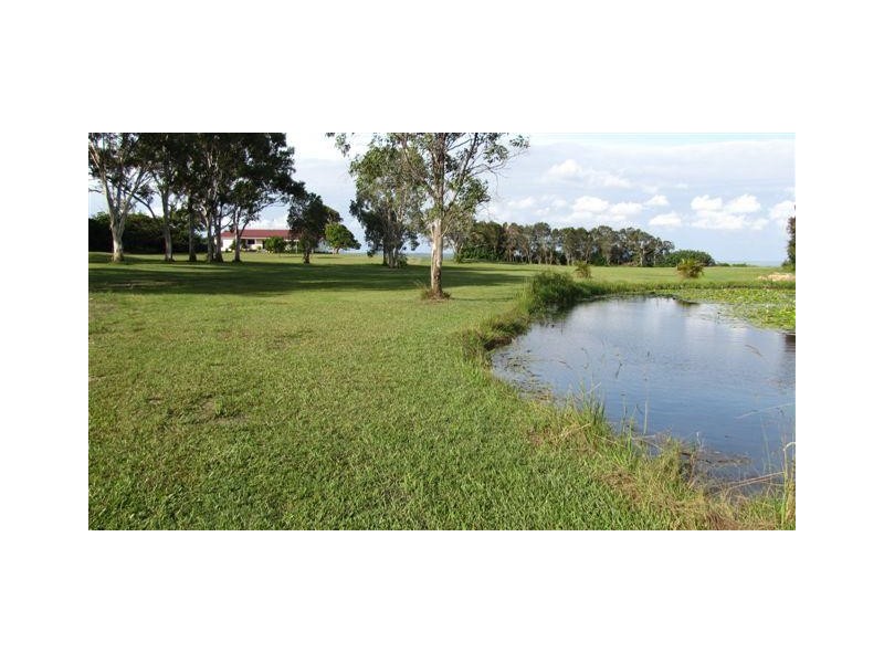 52 Francis Avenue, Booral QLD 4655