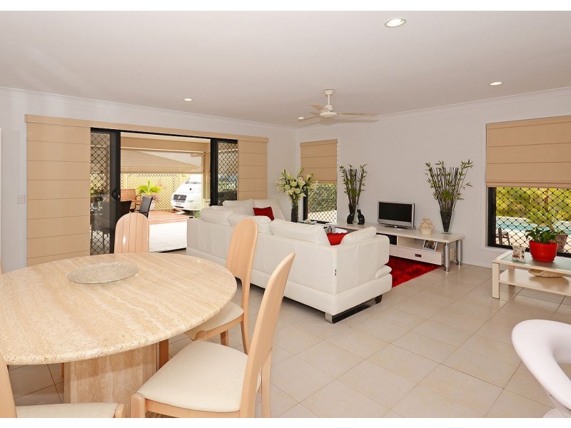 21 Salamander Avenue, Urraween QLD 4655