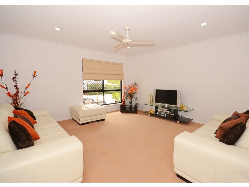 21 Salamander Avenue, Urraween QLD 4655