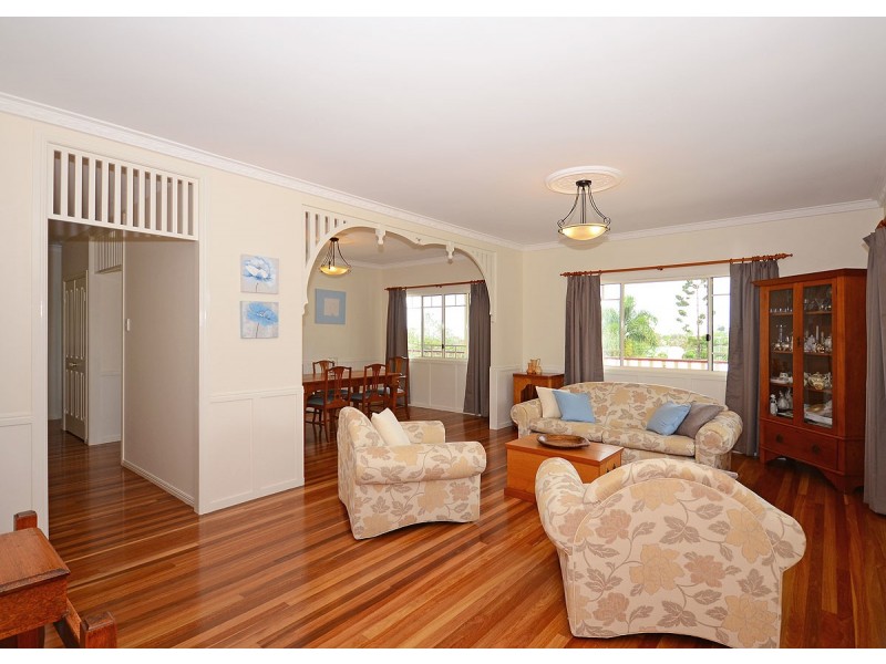 5 Tudor Avenue, Urraween QLD 4655