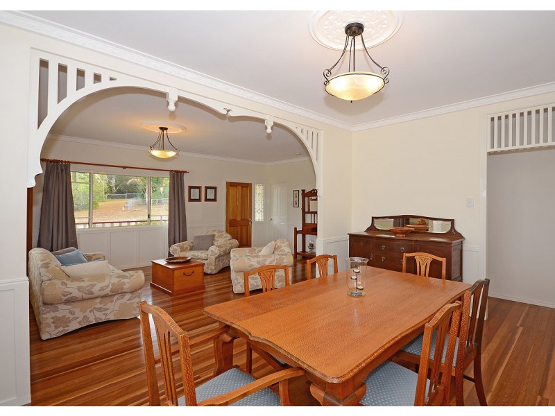 5 Tudor Avenue, Urraween QLD 4655