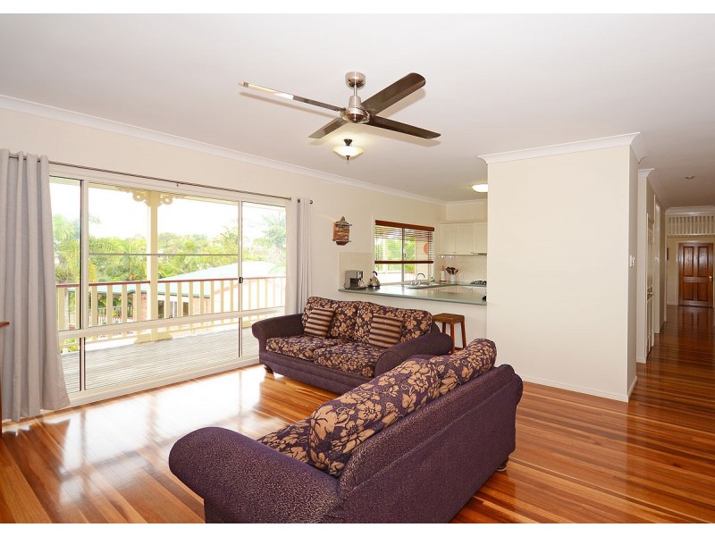 5 Tudor Avenue, Urraween QLD 4655