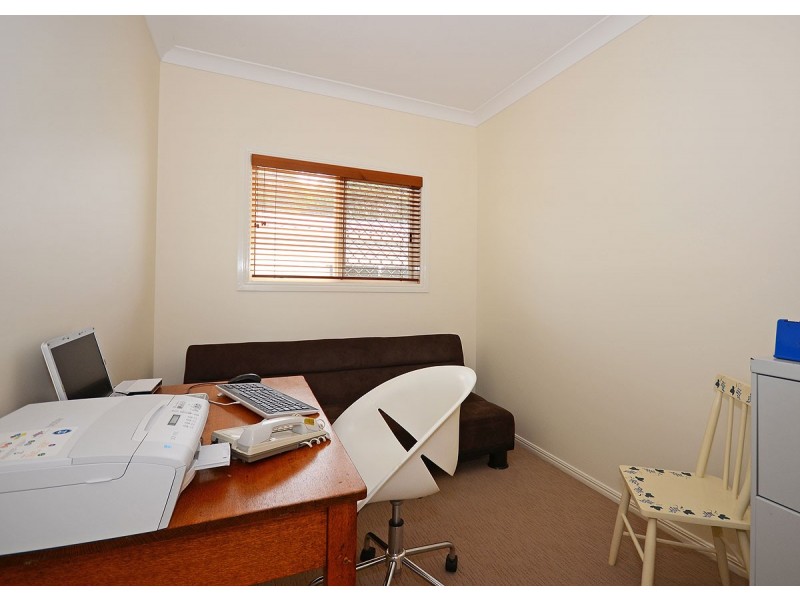 5 Tudor Avenue, Urraween QLD 4655