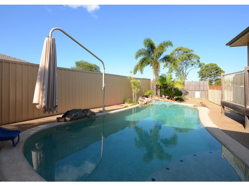 9 Marcocci Street, Urraween QLD 4655