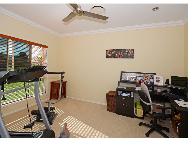 9 Marcocci Street, Urraween QLD 4655