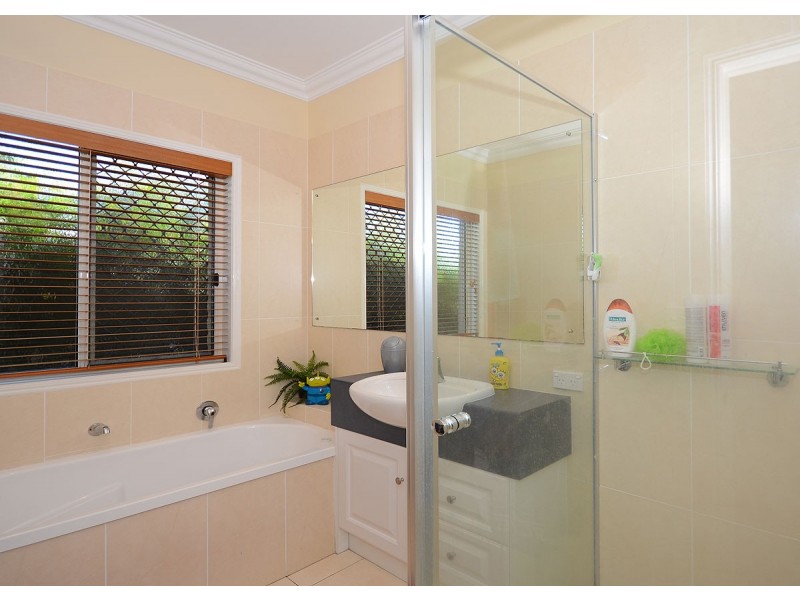 9 Marcocci Street, Urraween QLD 4655