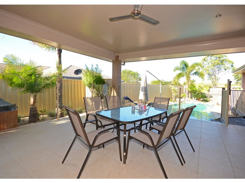9 Marcocci Street, Urraween QLD 4655