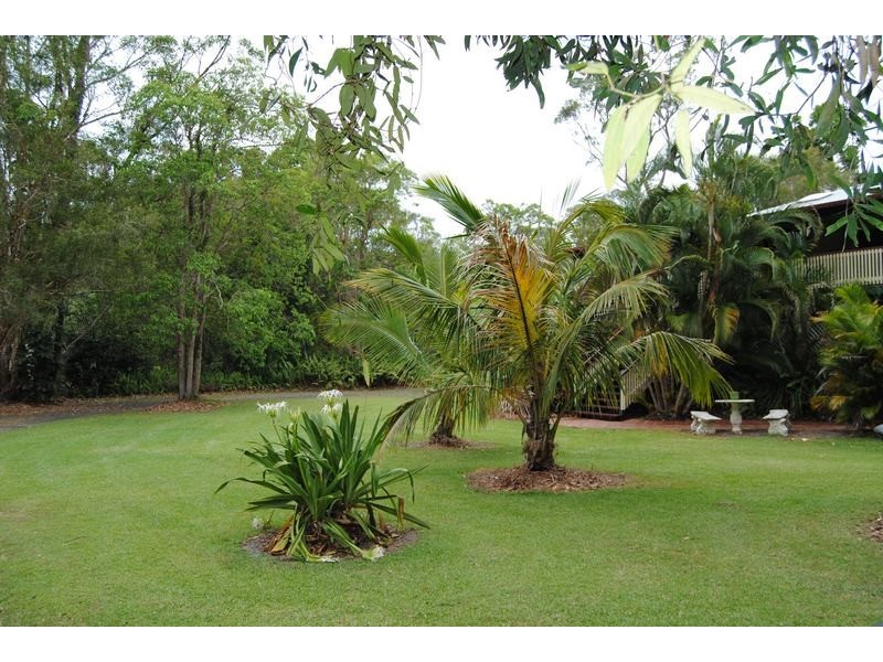 63 Valfern Court, Dundowran QLD 4655