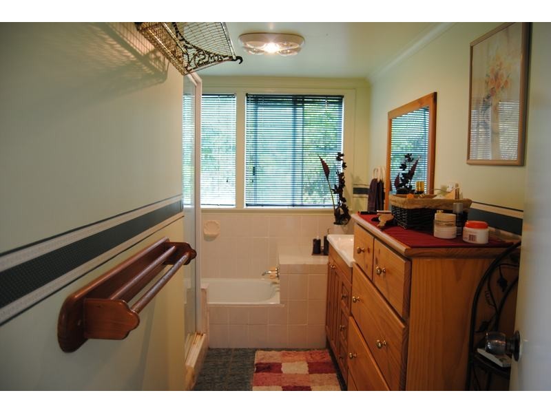 63 Valfern Court, Dundowran QLD 4655