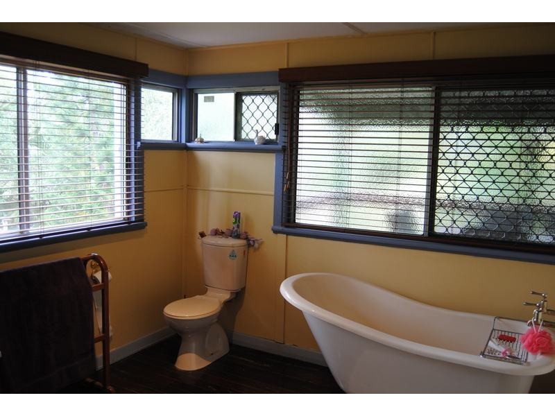 63 Valfern Court, Dundowran QLD 4655