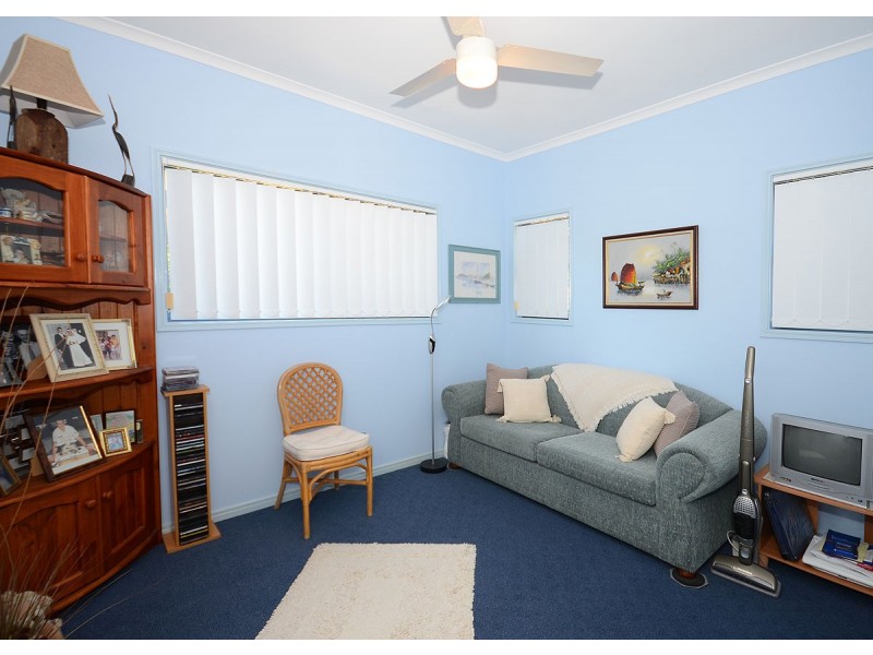 21, 34 Elizabeth Street, Urangan QLD 4655