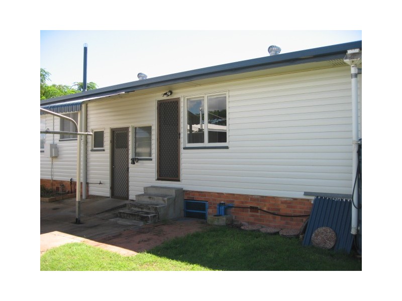 47 Ocean Street, Torquay QLD 4655