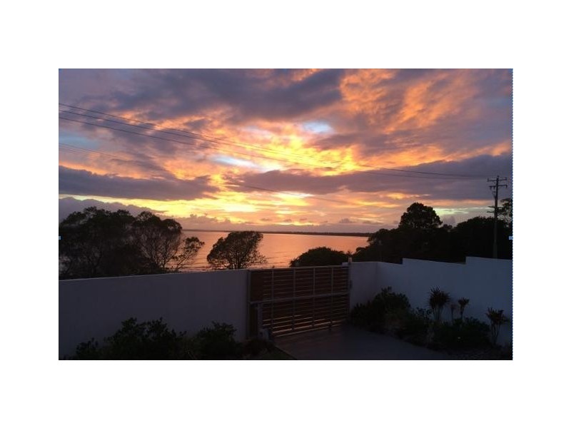 205 Esplanade, Pialba QLD 4655