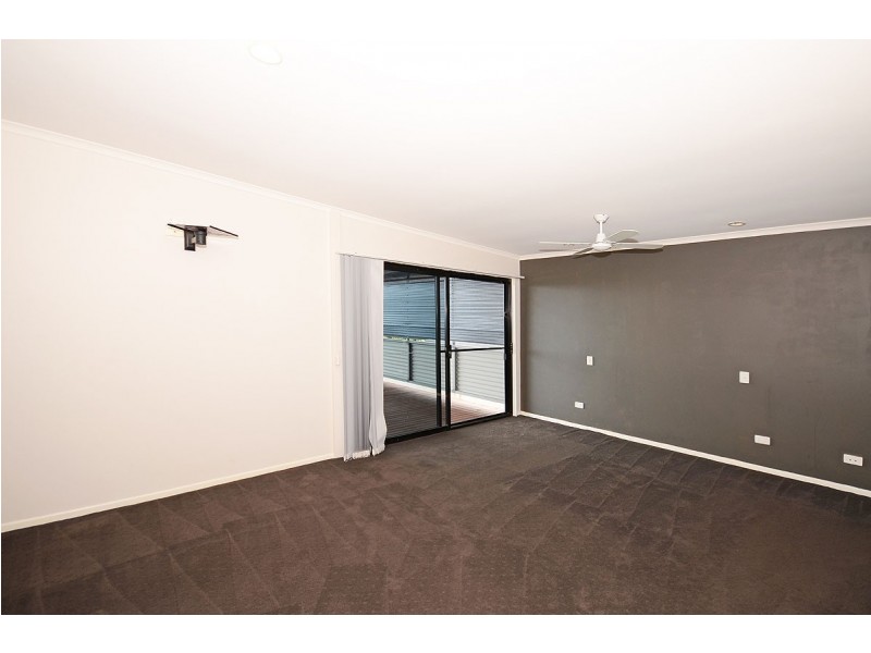 23 Christensen Street, Urraween QLD 4655