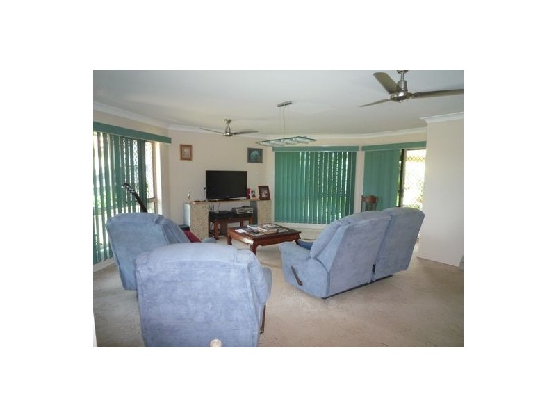 50 Harrison Circuit, Urangan QLD 4655