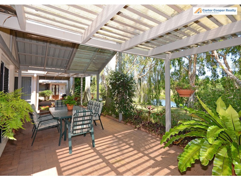 25 Lido Parade, Urangan QLD 4655
