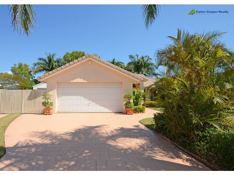 25 Lido Parade, Urangan QLD 4655