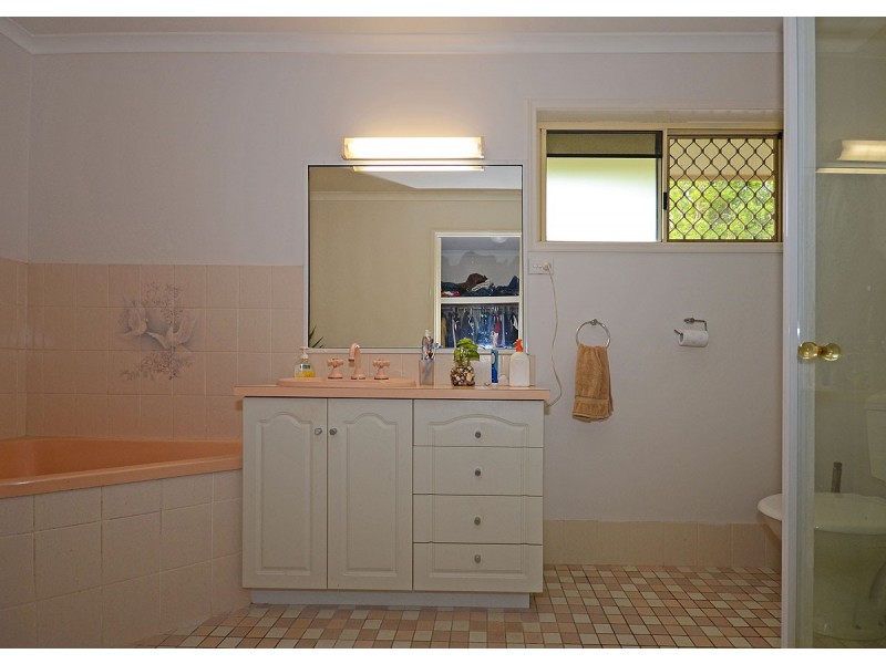 47 Kathleen Crescent, Wondunna QLD 4655