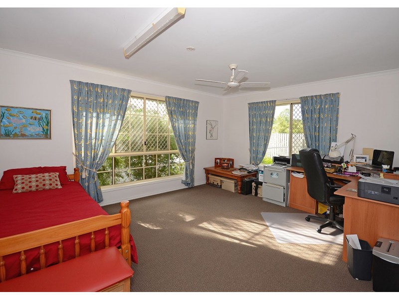 47 Kathleen Crescent, Wondunna QLD 4655