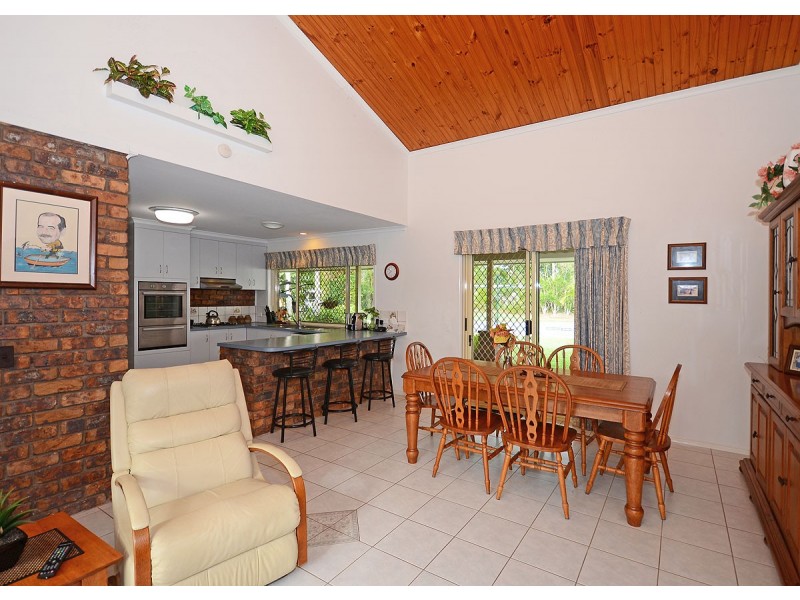 47 Kathleen Crescent, Wondunna QLD 4655