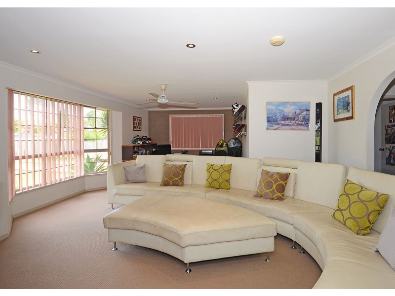 3 Royal Drive, Kawungan QLD 4655
