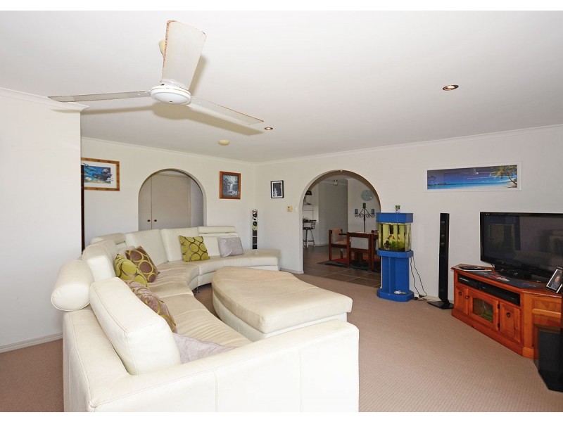 3 Royal Drive, Kawungan QLD 4655