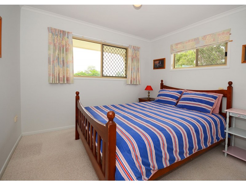 9 Keys Avenue, Torquay QLD 4655