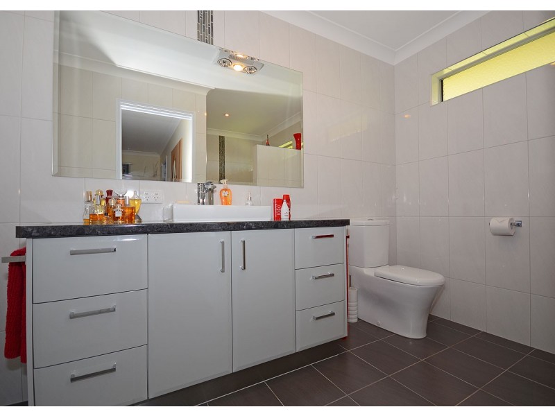 11 Bramble Court, Urraween QLD 4655