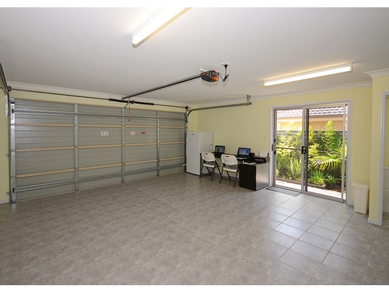 11 Bramble Court, Urraween QLD 4655