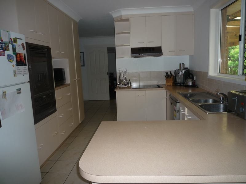 8 Queben Court, Kawungan QLD 4655