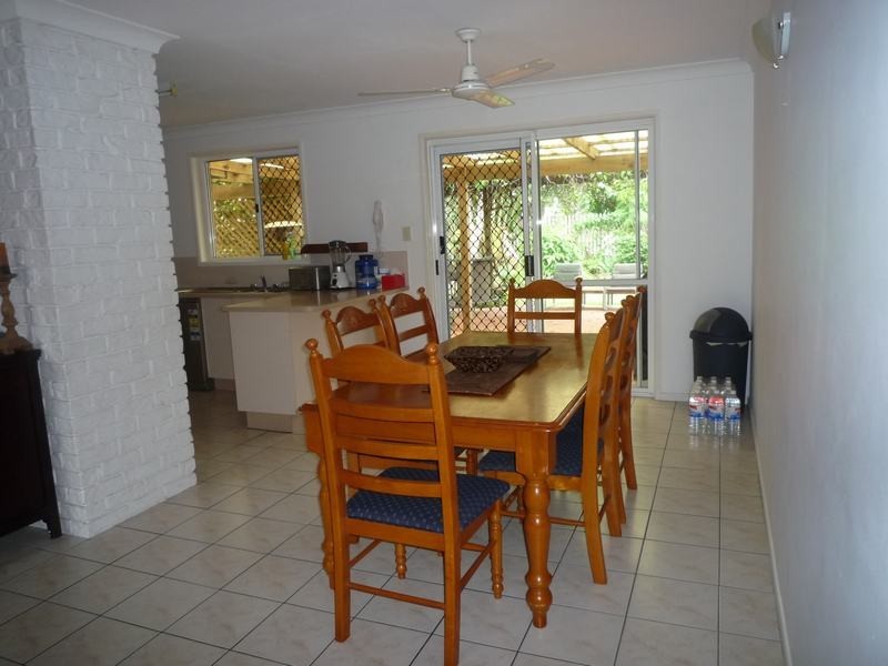8 Queben Court, Kawungan QLD 4655