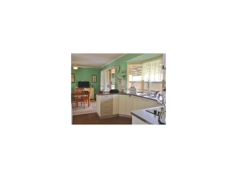 7 Cochrane Court, Torquay QLD 4655