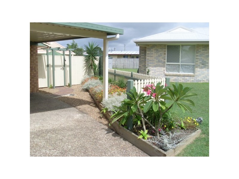 7 Cochrane Court, Torquay QLD 4655